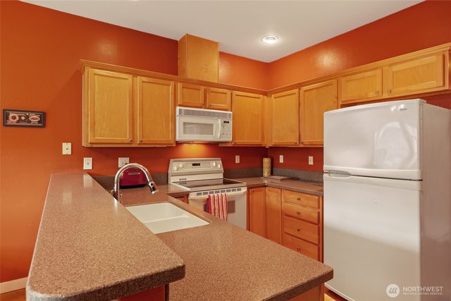 1486 Thompson Street, Dupont, WA 98327