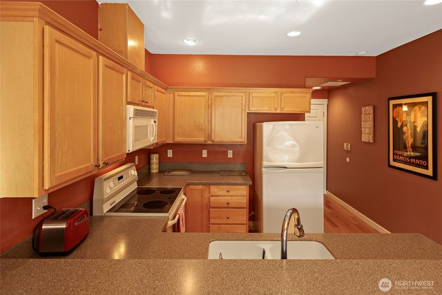 1486 Thompson Street, Dupont, WA 98327