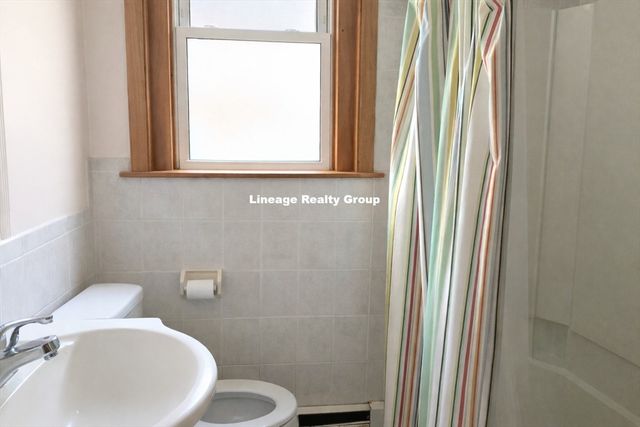 157 Thorndike 1, Brookline, MA 02446