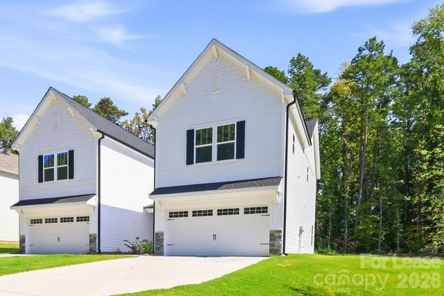 5148 Crestland Avenue B, Charlotte, NC 28269