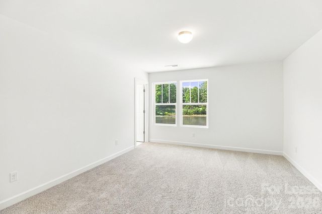 5148 Crestland Avenue B, Charlotte, NC 28269