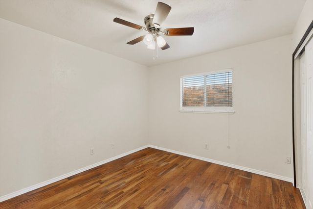 1926 Rambling Ridge Lane, Carrollton, TX 75007