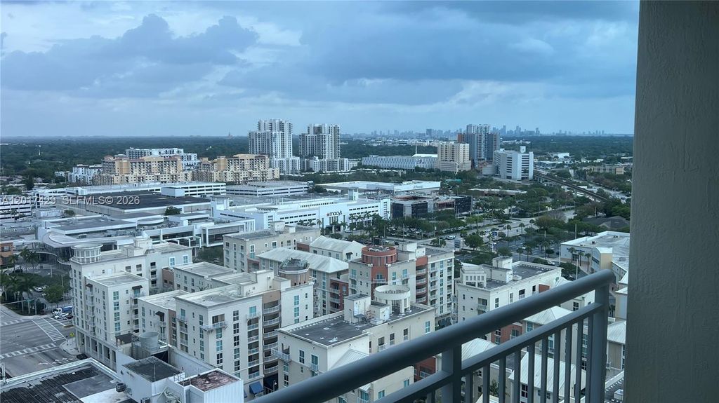 9055 SW 73rd Ct 2007, Miami, FL 33156