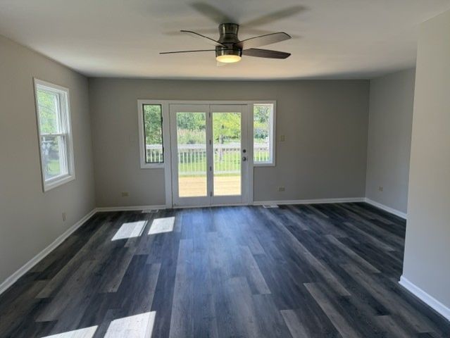 26146 W Blackhawk Avenue, Ingleside, IL 60041