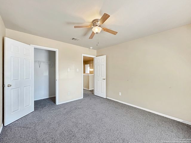 1754 Barking Wolf, San Antonio, TX 78245