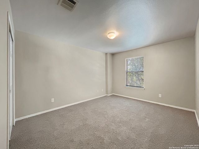 1754 Barking Wolf, San Antonio, TX 78245