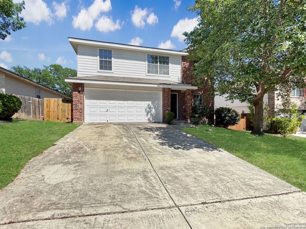 1754 Barking Wolf, San Antonio, TX 78245