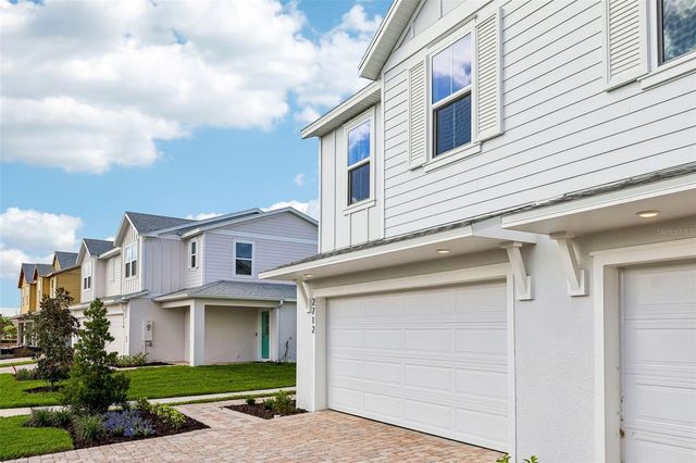 2712 MEADOW CREST DRIVE, St Cloud, FL 34773