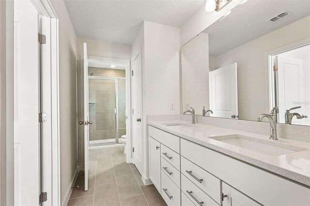2712 MEADOW CREST DRIVE, St Cloud, FL 34773
