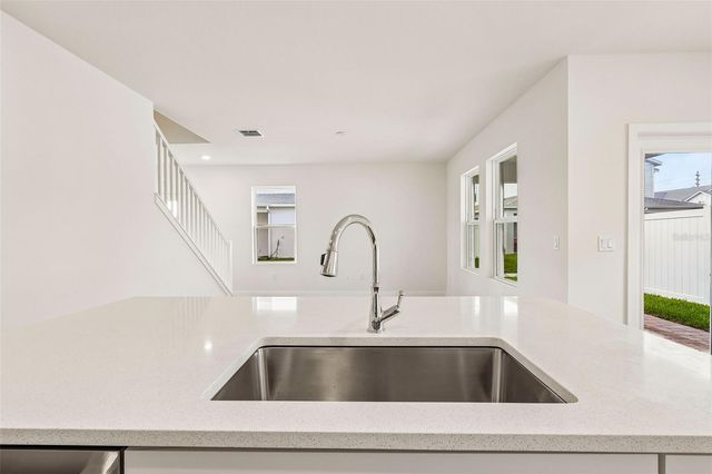 2712 MEADOW CREST DRIVE, St Cloud, FL 34773