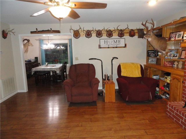205 Westwood, Marshall, AR 72650
