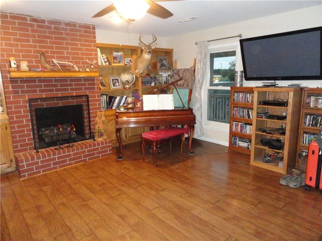 205 Westwood, Marshall, AR 72650