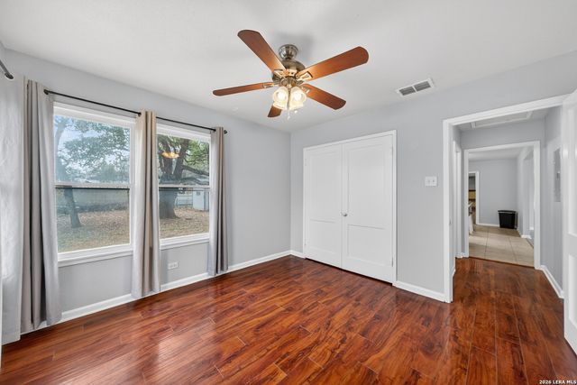 408 Aviation Ave, Schertz, TX 78154