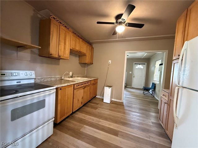 244 Labelle AVE, Fort Myers, FL 33905