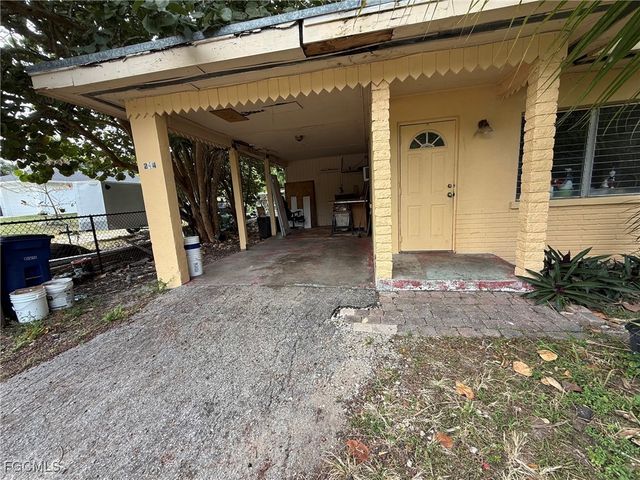244 Labelle AVE, Fort Myers, FL 33905