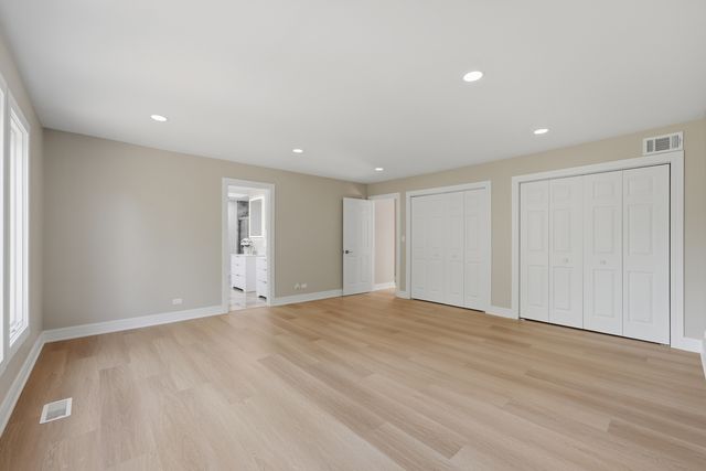 7711 Dairy Lane, Lakewood, IL 60014