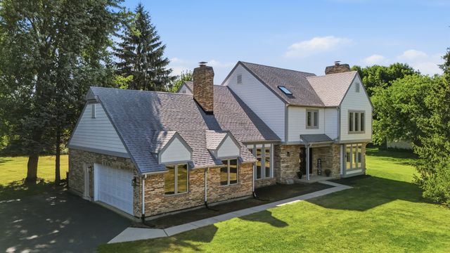 7711 Dairy Lane, Lakewood, IL 60014