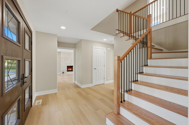 7711 Dairy Lane, Lakewood, IL 60014