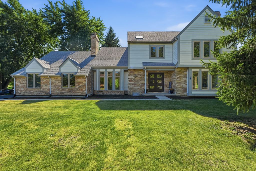 7711 Dairy Lane, Lakewood, IL 60014