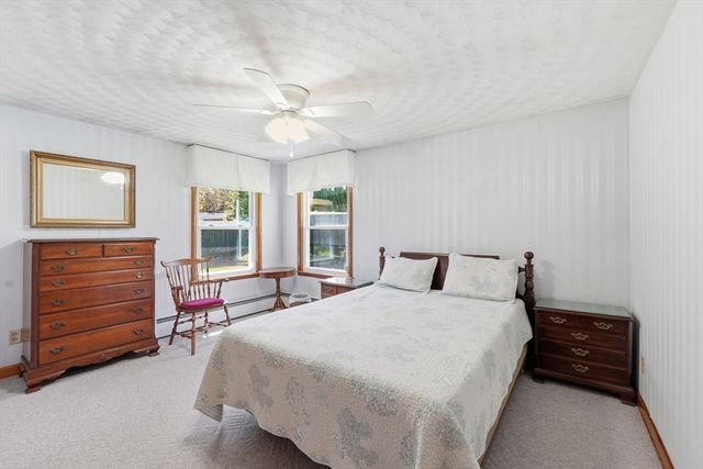 4 Ayrshire Rd, Worcester, MA 01604