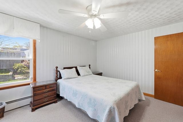 4 Ayrshire Rd, Worcester, MA 01604