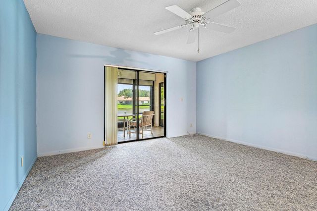 8196 Whispering Palm Drive E, Boca Raton, FL 33496