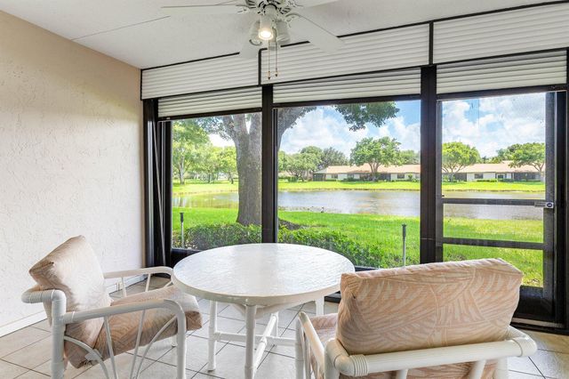 8196 Whispering Palm Drive E, Boca Raton, FL 33496