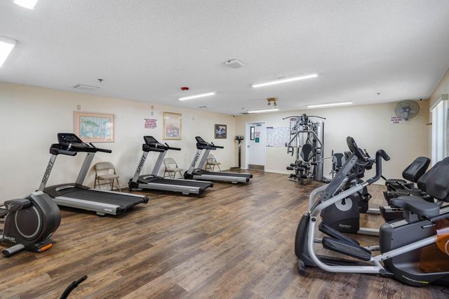 8196 Whispering Palm Drive E, Boca Raton, FL 33496