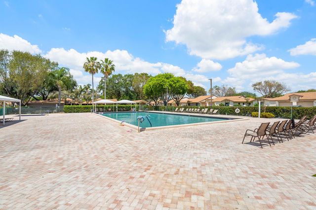 8196 Whispering Palm Drive E, Boca Raton, FL 33496
