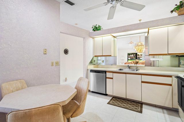 8196 Whispering Palm Drive E, Boca Raton, FL 33496