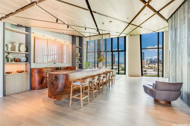 1000 Auahi Street GPH 4115, Honolulu, HI 96814