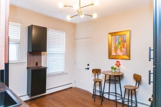 8 Springgarden 3, Boston, MA 02125