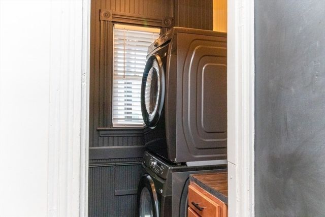 8 Springgarden 3, Boston, MA 02125