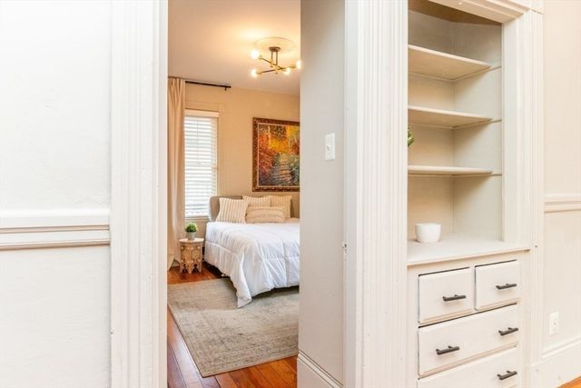 8 Springgarden 3, Boston, MA 02125