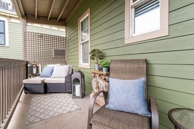 8 Springgarden 3, Boston, MA 02125