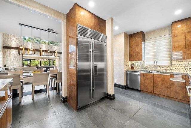 23496 Mirabella Circle S, Boca Raton, FL 33433