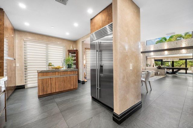 23496 Mirabella Circle S, Boca Raton, FL 33433