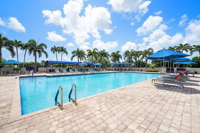 23496 Mirabella Circle S, Boca Raton, FL 33433
