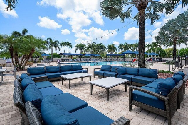 23496 Mirabella Circle S, Boca Raton, FL 33433
