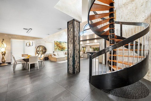 23496 Mirabella Circle S, Boca Raton, FL 33433