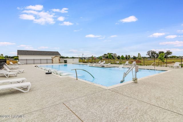 217 Trail Pointe Drive, Scott, LA 70583