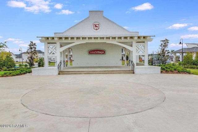217 Trail Pointe Drive, Scott, LA 70583