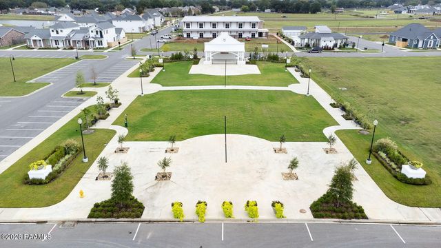 217 Trail Pointe Drive, Scott, LA 70583