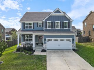 292 Grassy Glen Dr, Gallatin, TN 37066