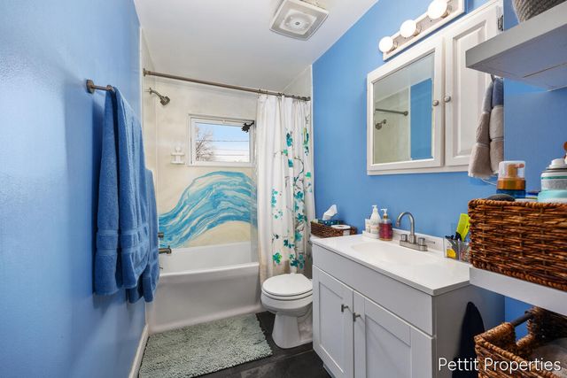 514 Wilson Avenue NW, Grand Rapids, MI 49534