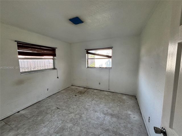 4300 NW 9th Court, Coconut Creek, FL 33066