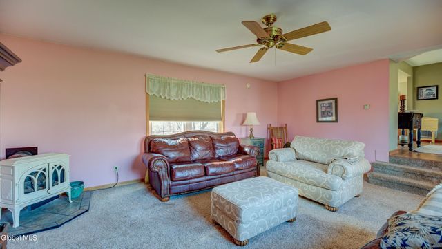 16 Breckenridge Drive, Johnstown, NY 12095