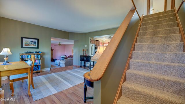 16 Breckenridge Drive, Johnstown, NY 12095