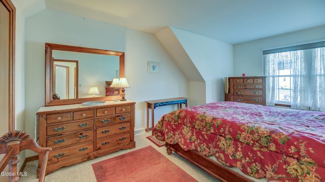 16 Breckenridge Drive, Johnstown, NY 12095
