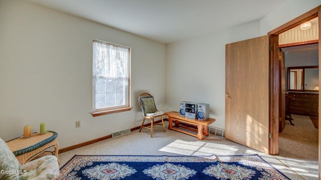 16 Breckenridge Drive, Johnstown, NY 12095